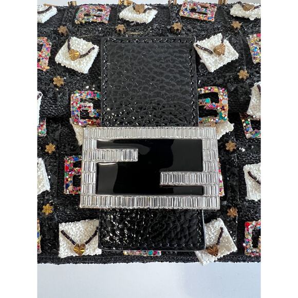 Fendi Valentines’ day limited edition lover letter baguette - Picture 4 of 7